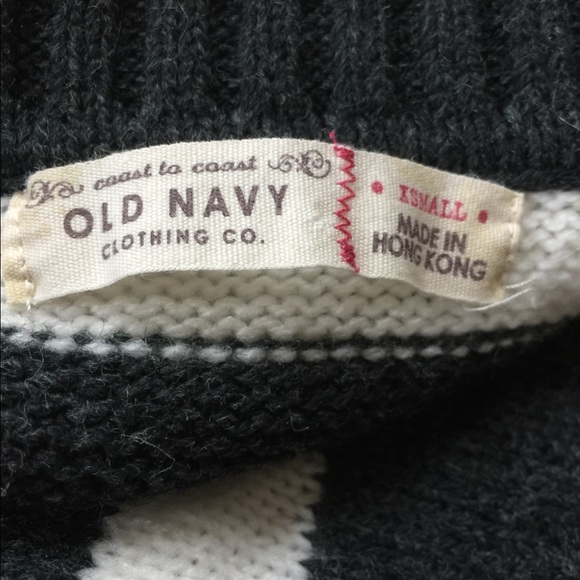 OLD NAVY V neck sweater - Picture 4 of 4